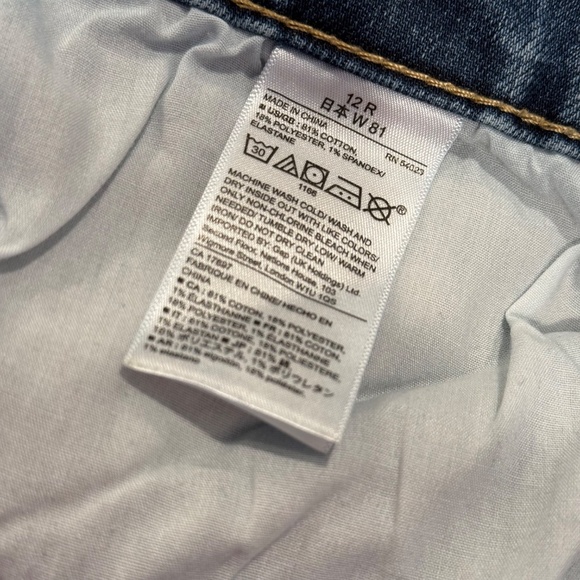 GAP Coupe Girlfriend Jeans Size 12/31R - Picture 10 of 13